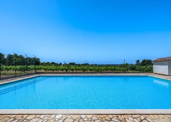 Premium Seven With Pool In