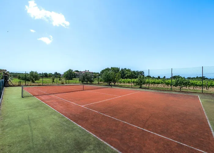 Premium Seven With Pool In Appartement Poreč