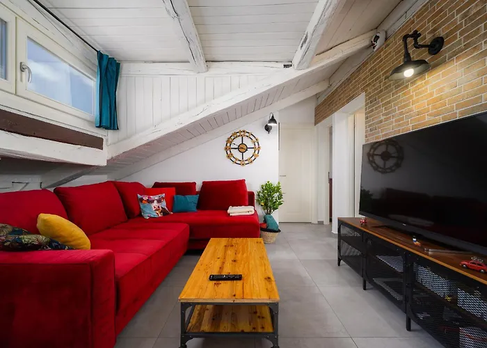 Premium Seven With Pool In *