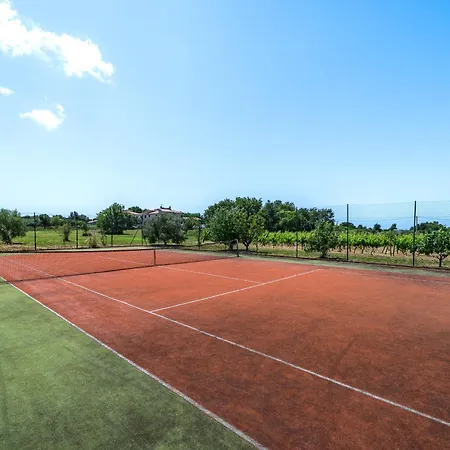 Premium Seven With Pool In Lejlighed Poreč